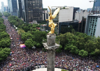 Más de 250 mil personas participaron en la Marcha del Orgullo Gay 2022