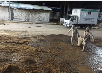 Reparan mega fuga de agua en Iztapalapa