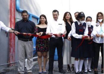 Inaugura Monterrey programa “Escuelas de lluvia” para el auto abasto de agua