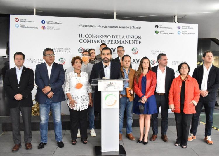 Morena viola la Constitución al dejar a MC fuera de la Comisión Permanente: Álvarez Máynez