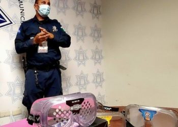 Acerca Secretaría de Desarrollo Social servicios médicos y apoyos como despensas y aparatos funcionales a familias de Atlacomulco