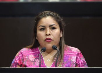 Acerca Secretaría de Desarrollo Social servicios médicos y apoyos como despensas y aparatos funcionales a familias de Atlacomulco