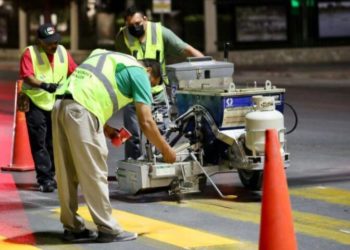 Acerca Secretaría de Desarrollo Social servicios médicos y apoyos como despensas y aparatos funcionales a familias de Atlacomulco