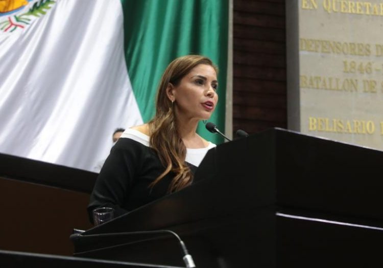 Denuncia diputada al gobierno de Nuevo León por no permitir llenado de pipas