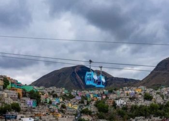 Desalojan Cablebús por tormenta eléctrica