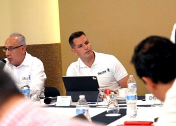 Evalúa gobernador de Oaxaca acciones tras paso de huracán Agatha