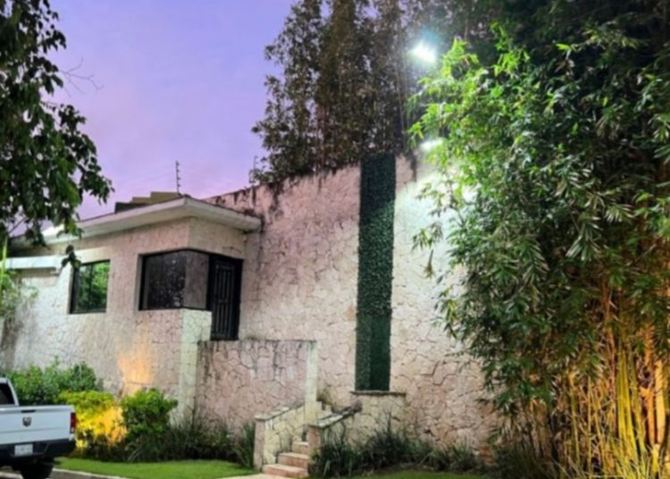 Fiscalía de Campeche catea casa de Alejandro Moreno en el estado