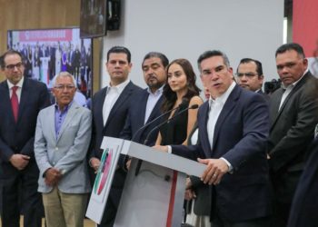 Realiza Alejandro Moreno cambios en la dirigencia del PRI, suma a exgobernadores