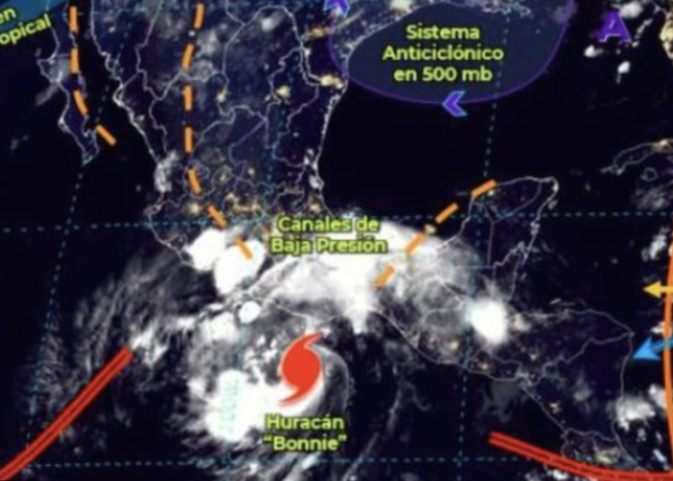 Huracán Bonnie causará lluvias en Michoacán, Guerrero, Oaxaca, Chiapas y Veracruz