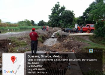 Protección Civil Estatal apoya a familias afectadas por lluvias en Guasave