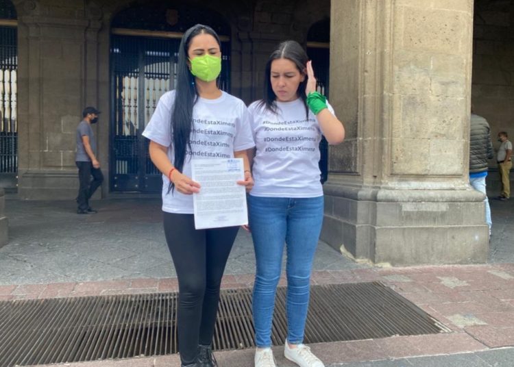 Exigen aparición con vida de joven que estaba bajo resguardo del DIF de la Ciudad de México