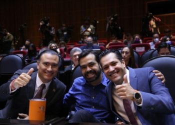 Una mejor calificación crediticia para México no es logro del presidente: Bancada Naranja