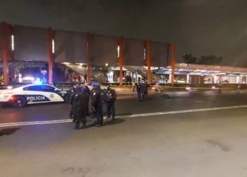 Atropellan a cuatro policías en Calzada de Tlalpan, uno muere