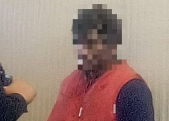 Sujeto drogado se sube al techo de vagón del metro en Indios Verdes y provoca retraso