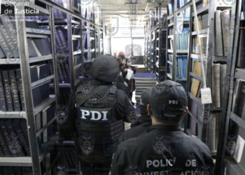 Otorgan prisión preventiva a cinco implicados en coyotaje del Registro Civil