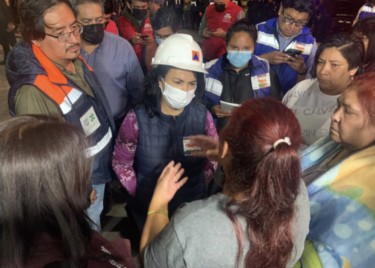 Derrumbe en Azcapotzalco deja una persona muerta