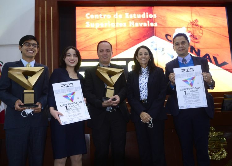 Distinguen vinculación y desarrollo tecnológico de la UNAM