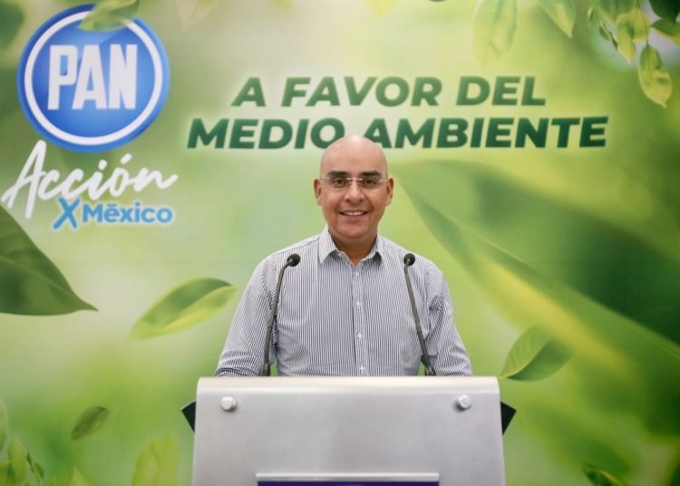 Acusa PAN a Morena que premia a delincuentes con candidatura a Delfina Gómez