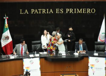 PEMEX aclara que pipa accidentada en Acapulco no era de su pertenencia