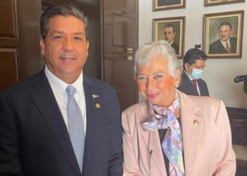 García Cabeza de Vaca irá contra funcionarios que lo intentaron vincular ilegalmente a proceso