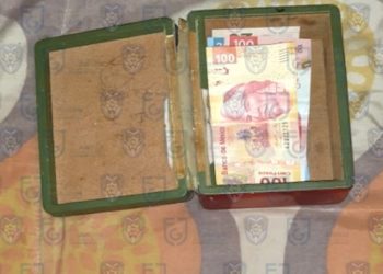 Detienen a cuatro sujetos y aseguran droga en cateo en Iztapalapa