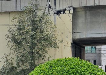 Descartan riesgo con el puente en la vía Gustavo Baz en Naucalpan.