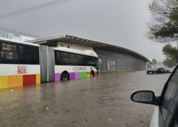 Reportan severas inundaciones en Ecatepec