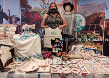 Triunfan artesanas mexiquenses en en Concurso Nacional de Textiles y Rebozos 2022