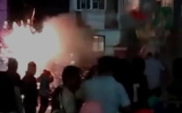 Explosión de pirotecnia en fiesta patronal de Tianguistenco deja al menos 16 heridos