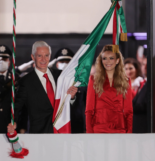 Recuerdan en Edoméx a los héroes que lucharon por la libertad del país, en el 212 aniversario del inicio de la Independencia de México