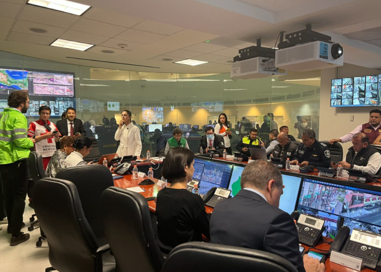 Al menos 5 edificios de la CDMX registran grietas tras sismo: Sheinbaum