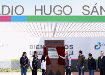 Entrega gobernador Alfredo Del Mazo estímulos a estudiantes ganadores de la Olimpiada del Conocimiento Infantil 2022