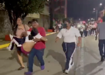 Alarma en secundaria de Tapachula, se intoxican al menos 28 alumnos