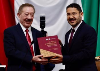 Entrega Martí Batres IV Informe de Gobierno de Claudia Sheinbaum