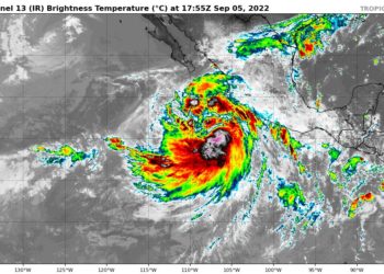 Certifican a más de 170 motociclistas repartidores en Torreón