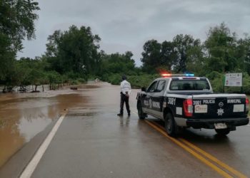 En Culiacán trasladan a albergues por paso de “Huracán Kay”