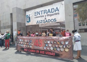 Bloquean accesos a las instalaciones de la Secretaría de Relaciones Exteriores