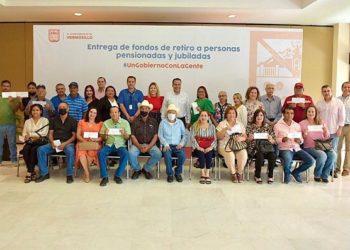 Entrega Hermosillo fondos de retiro a personas pensionadas y jubiladas