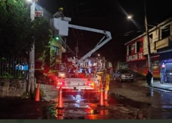 CFE restablece servicio eléctrico tras sismo de 6.9 de esta madrugada