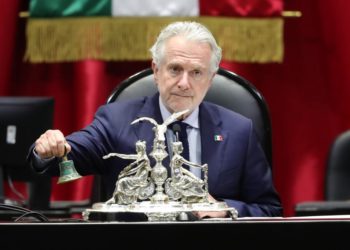 Llama Creel Miranda a AMLO a respetar el trabajo de los legisladores