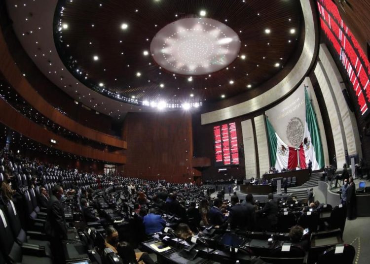 “Va por México” no puede ser una camisas de fuerza al PRI, PAN o PRD: Alejandro Moreno