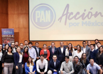 PAN acusa al PRI de ser endeble en defensa del INE