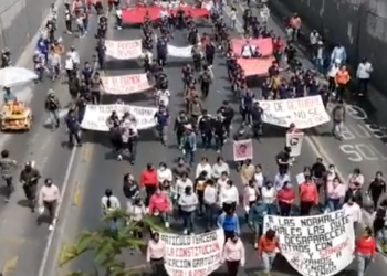 Marcha del 2 de Octubre convoca a 4 mil en CDMX; concluye con saldo blanco