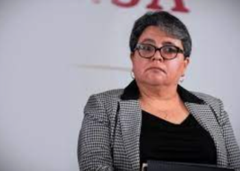 Raquel Buenrostro sustituye a Tatiana Clouthier al frente de Economía