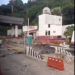 Se estampa tráiler sin frenos sobre varios autos en caseta de Autopista del Sol