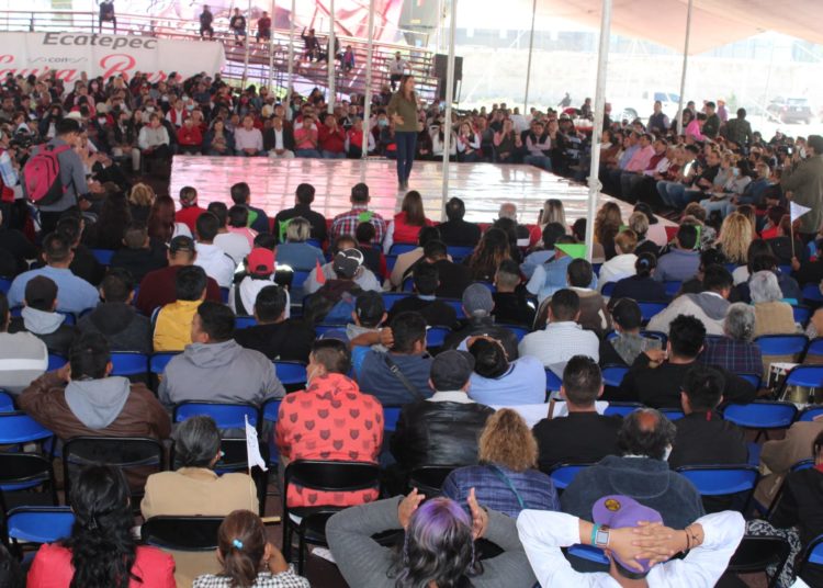 Laura Barrera llama a la “unidad y reconciliación” desde zona de Pirámides en Edomex