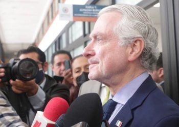 Pide Creel al presidente no generar un falso debate sobre el retiro del Ejército