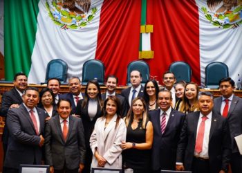 Privilegian diputados priistas diálogo durante primer día de comparecencias