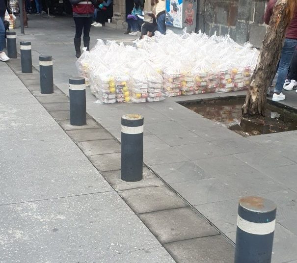 Morena lleva acarreados al informe de Gobierno de Claudia Sheinbaum