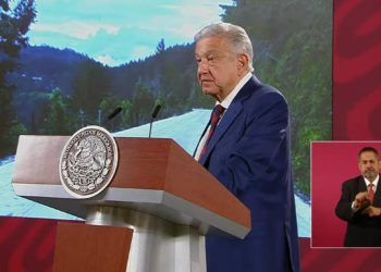 AMLO destina 22 mil MDP para el mantenimiento de carreteras y autopistas